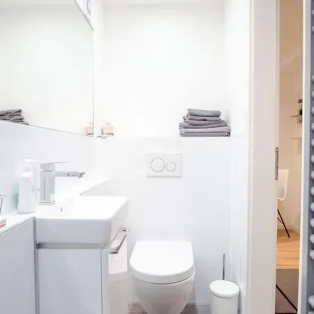 شقة Modern 3 Bedroom In The Centre Near Oktoberfest